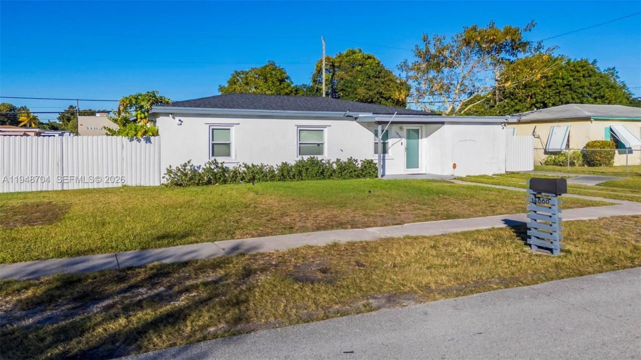 14860 Buchanan St, Miami, FL 33176 Photo