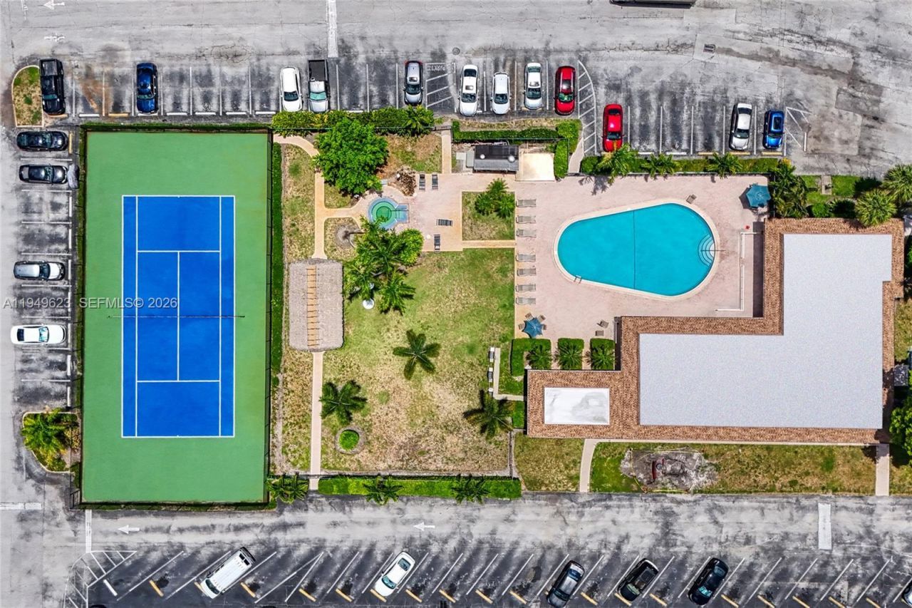 2500 SW 81st Ave , Unit 402, Davie, FL 33324 Photo