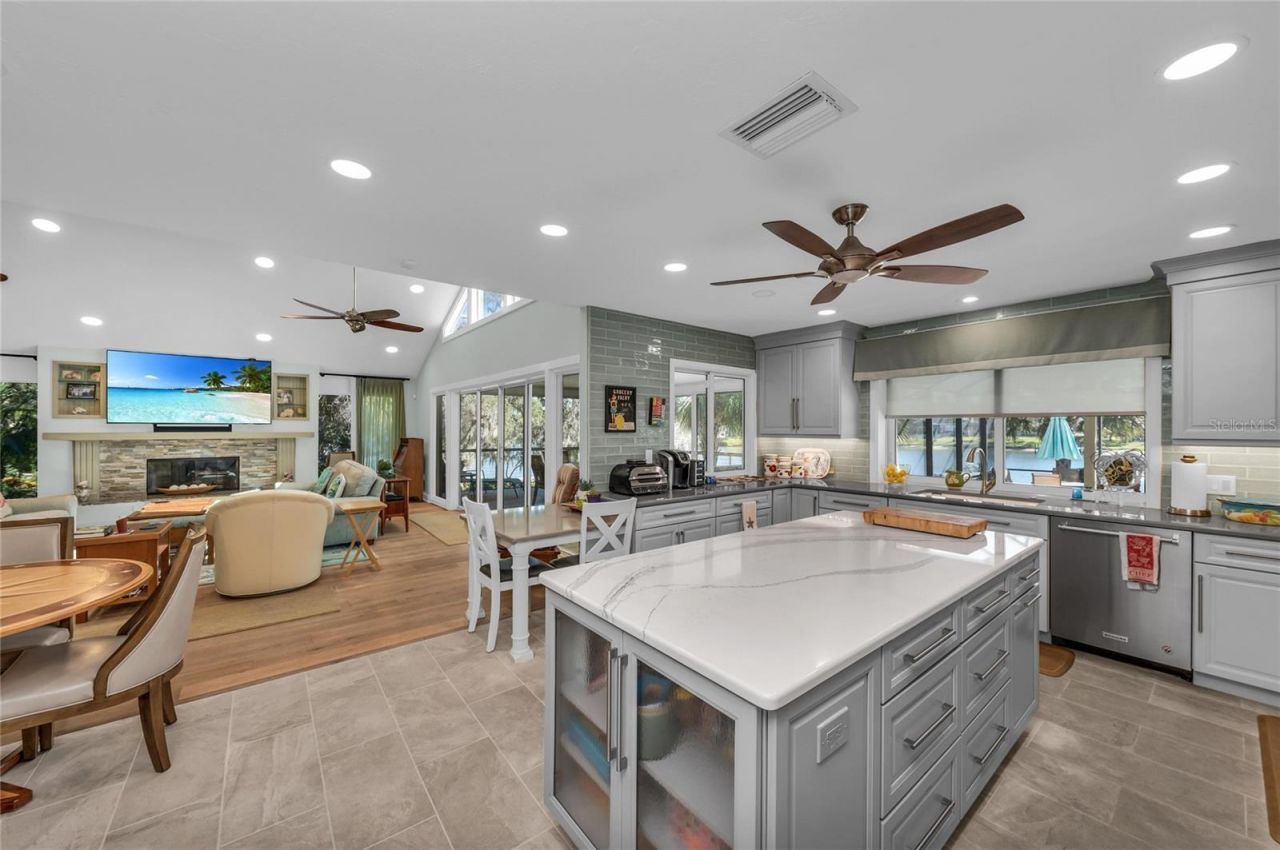 1211 62nd Street Nw, Bradenton, FL 34209 Photo