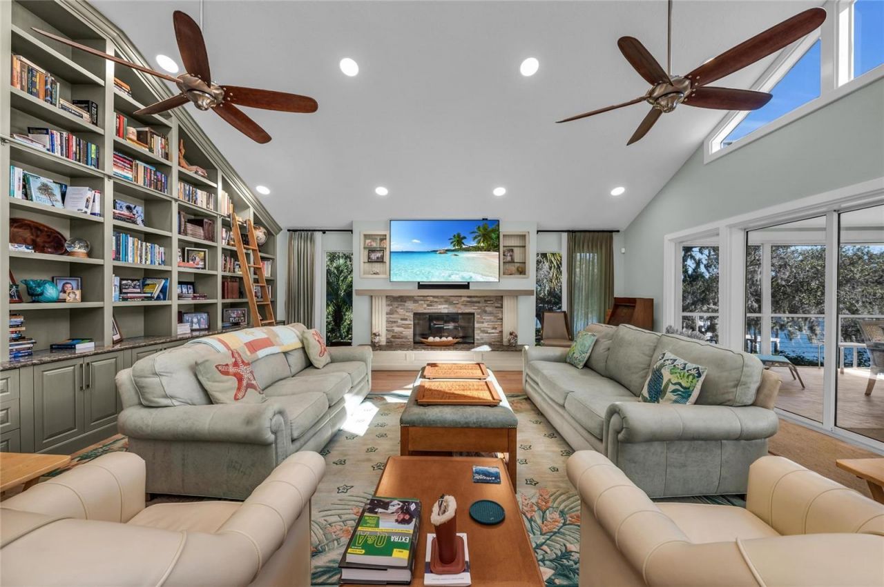 1211 62nd Street Nw, Bradenton, FL 34209 Photo