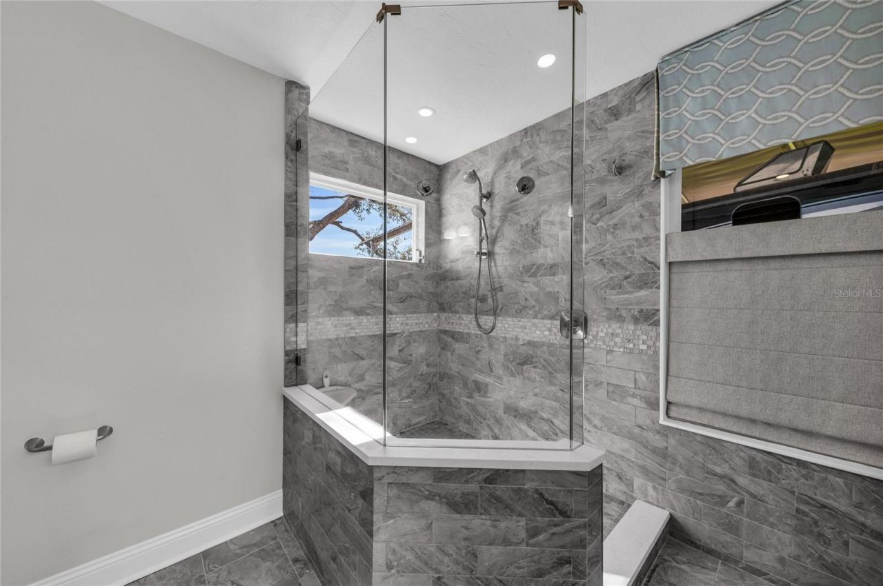 1211 62nd Street Nw, Bradenton, FL 34209 Photo