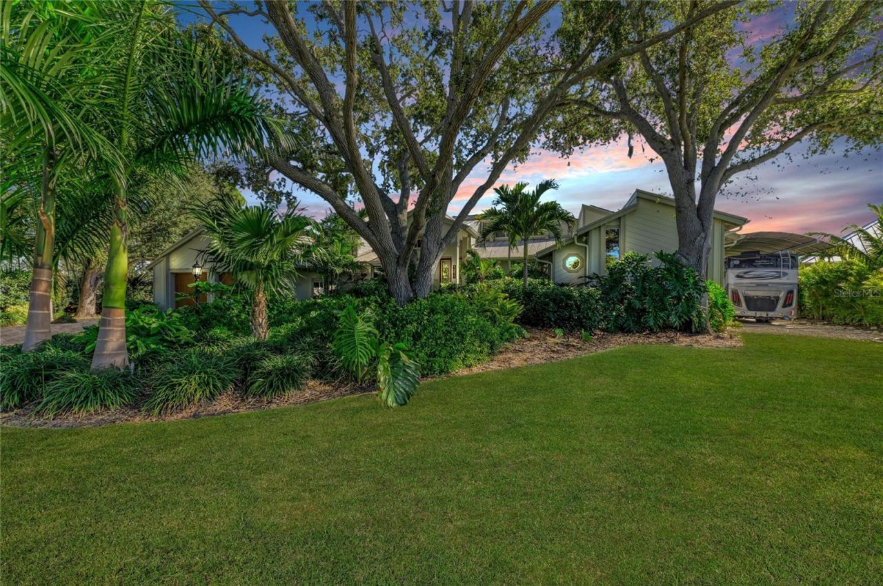 1211 62nd Street Nw, Bradenton, FL 34209 Photo