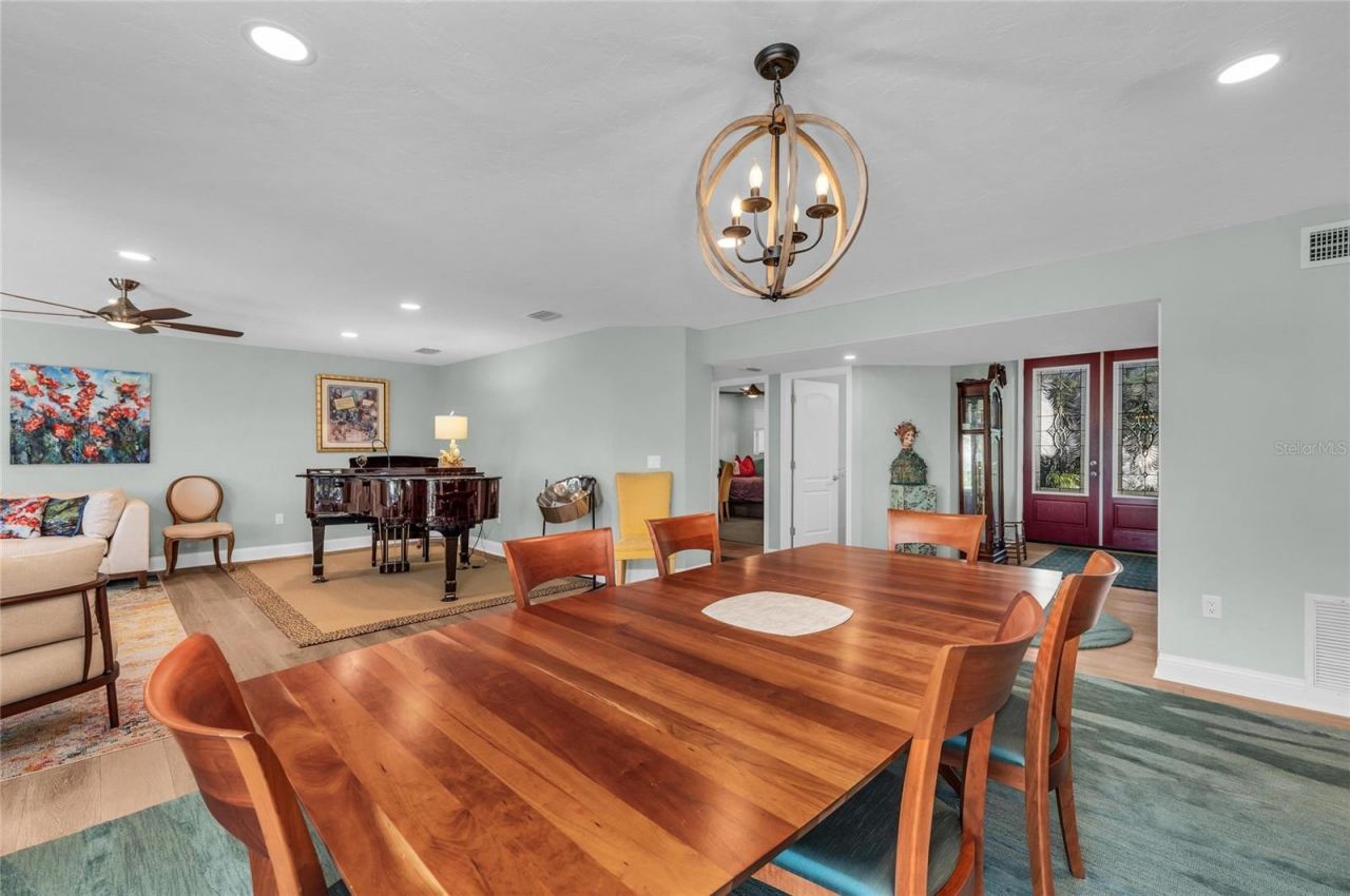 1211 62nd Street Nw, Bradenton, FL 34209 Photo