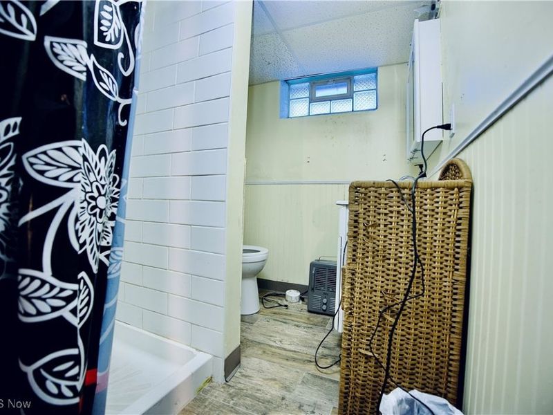 18717 Waterbury Avenue, Maple Heights, OH 44137 Photo 21