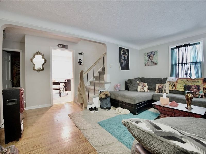 18717 Waterbury Avenue, Maple Heights, OH 44137 Photo 5