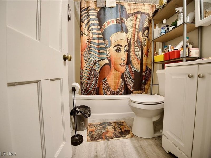 18717 Waterbury Avenue, Maple Heights, OH 44137 Photo 9