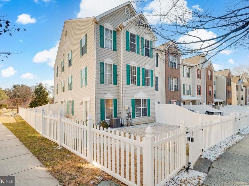 1814 Watch House Circle N, Severn, MD 21144 Main Photo