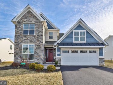 6822 SYCAMORE DRIVE , BATH, PA 18014