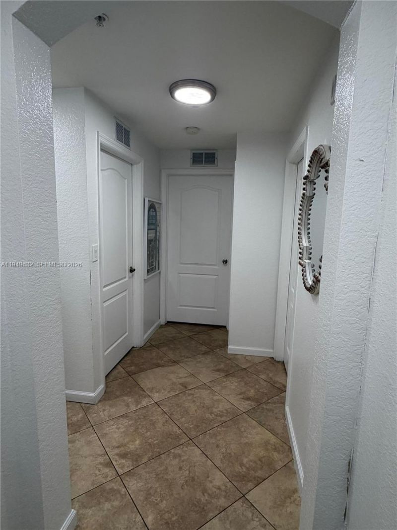 8814 W Flagler St , Unit 107, Miami, FL 33174 Photo