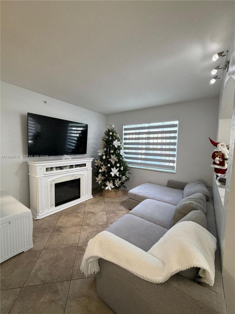 8814 W Flagler St , Unit 107, Miami, FL 33174 Photo