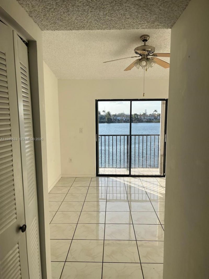 5580 W 26th Ct, Unit 208, Hialeah, FL 33016 Photo