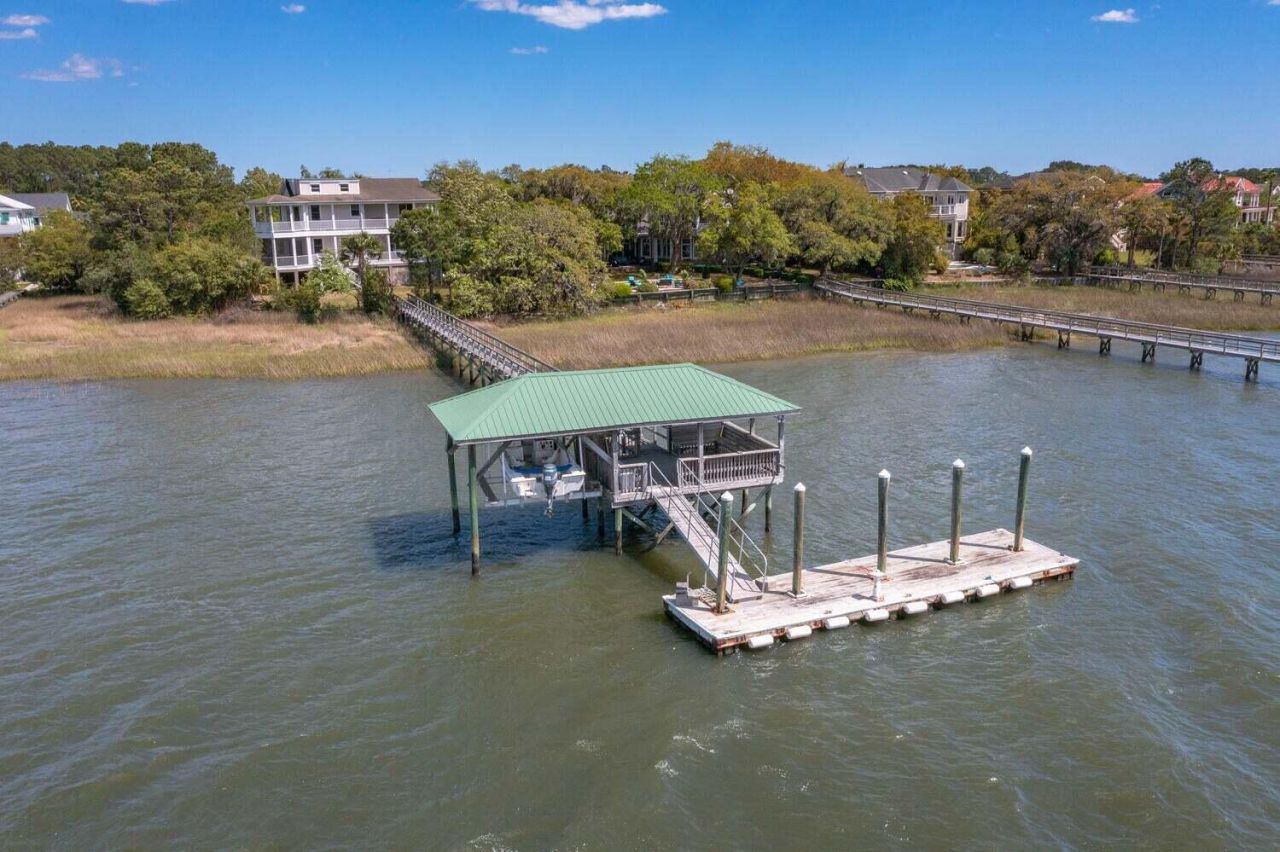 2491 River Bluff Lane Photo 14