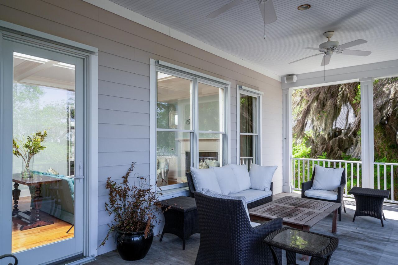 2491 River Bluff Lane Photo 9