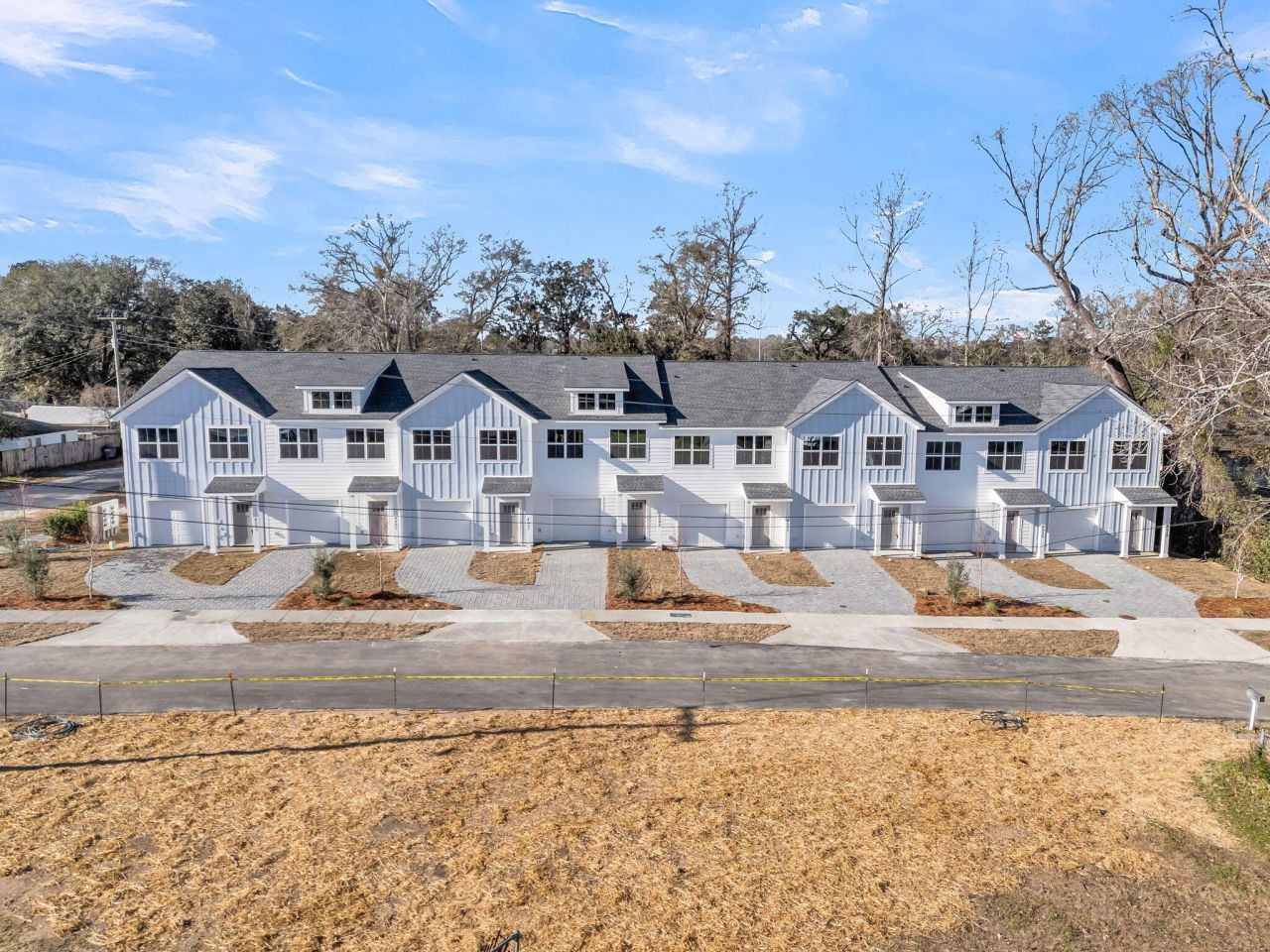 4013 Gravely Avenue Photo 2