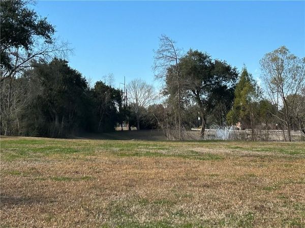 217 CYPRESS CROSSING Drive, Belle Chasse, LA 70037