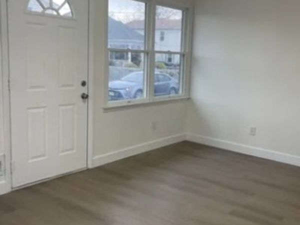 84 Seabreeze Way, Keansburg, NJ 07734