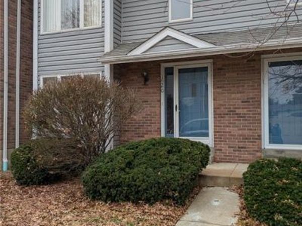 1620 Forest Hills Drive, Unit D, St Charles, MO 63303