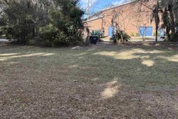 1106 Congress  photo 4