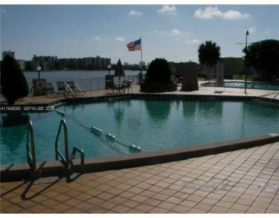 1591 NE Miami Gardens Dr, Unit 205, Miami, FL 33179 Photo