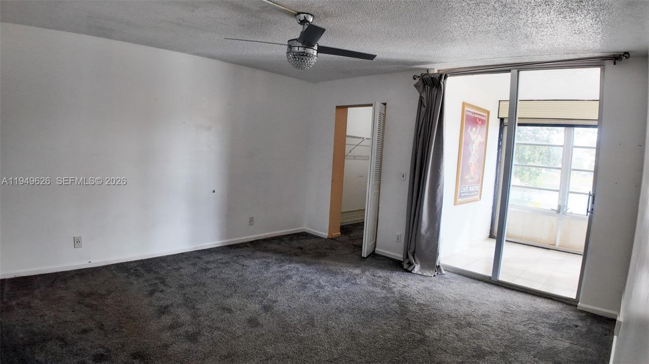 7220 Lake Cir Dr, Unit 203, Margate, FL 33063 Photo