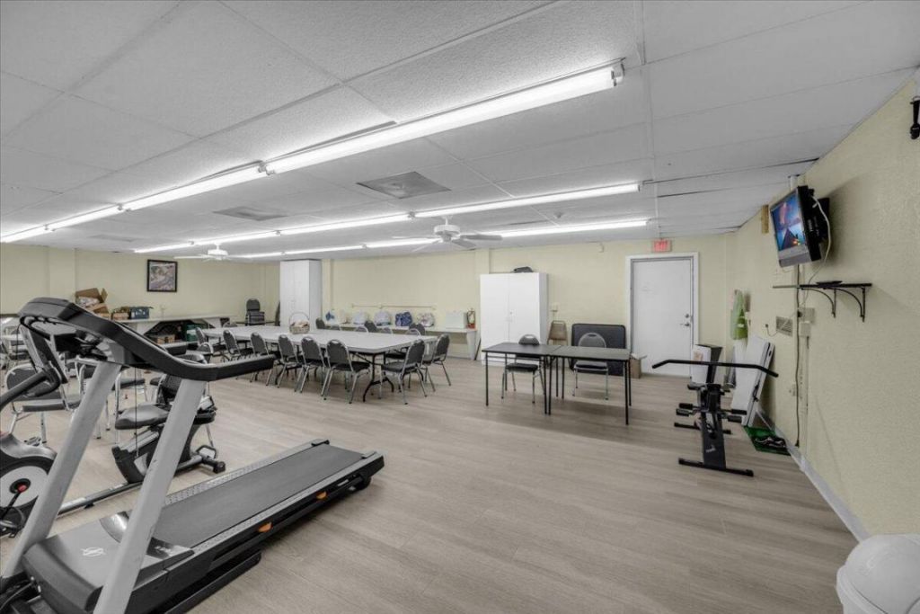 18081 SE Country Club Drive, Unit 35-348, Jupiter, FL 33469 Photo