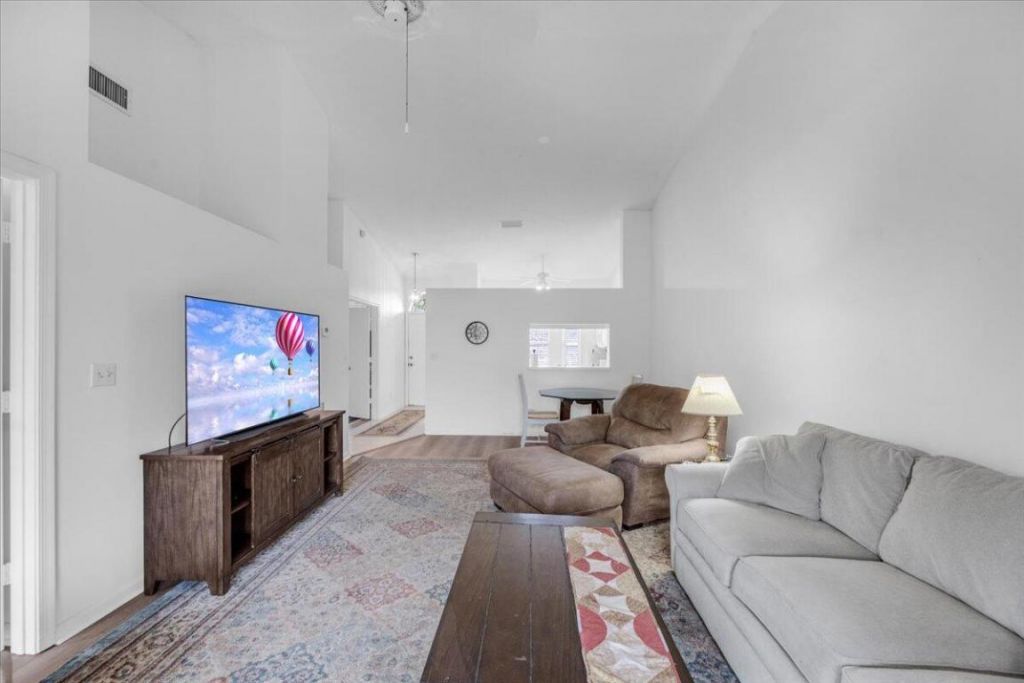 18081 SE Country Club Drive, Unit 35-348, Jupiter, FL 33469 Photo