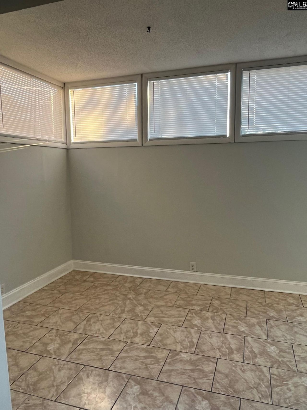 6509 Cleaton Road  Photo 7