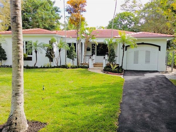 420 NE 55th Ter, Miami, FL 33137