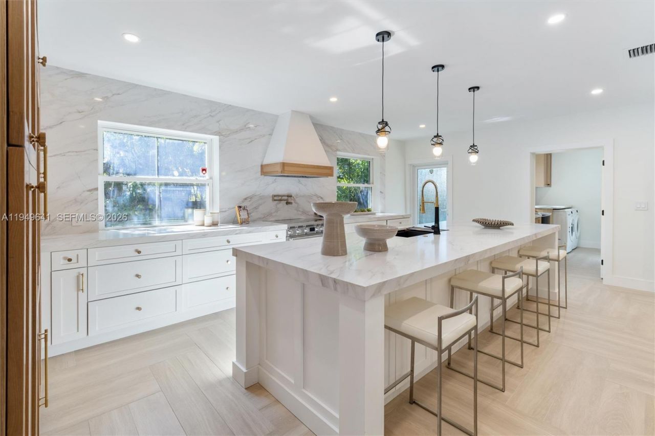 420 NE 55th Ter, Miami, FL 33137 Photo