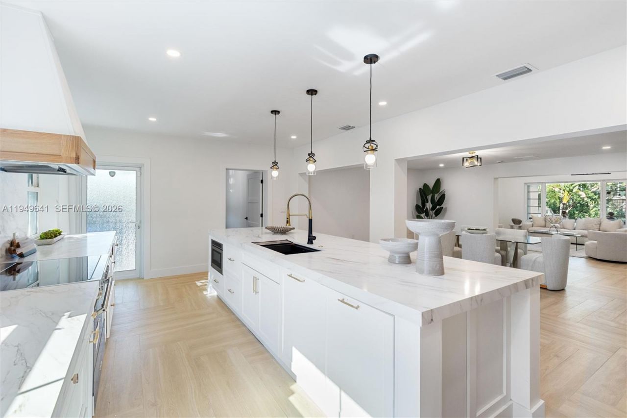 420 NE 55th Ter, Miami, FL 33137 Photo