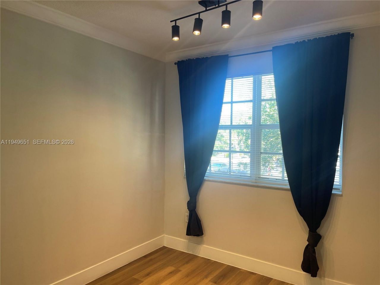 160 SW 117th Ter, Unit 6201, Pembroke Pines, FL 33025 Photo