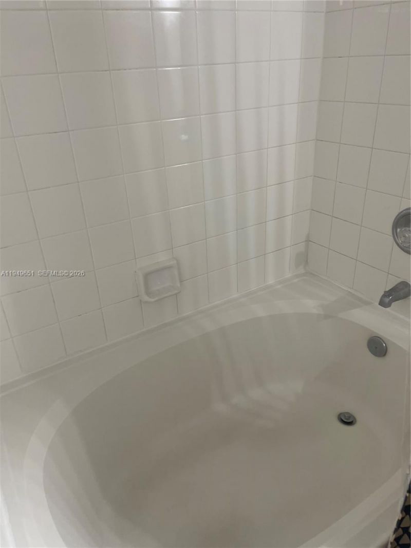 160 SW 117th Ter, Unit 6201, Pembroke Pines, FL 33025 Photo