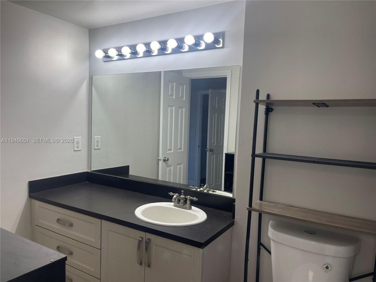 160 SW 117th Ter, Unit 6201, Pembroke Pines, FL 33025 Photo