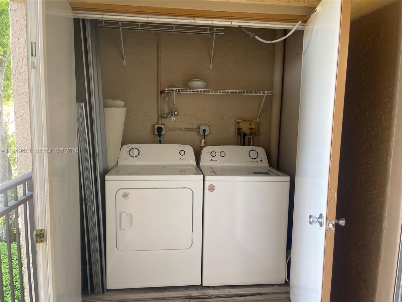 160 SW 117th Ter, Unit 6201, Pembroke Pines, FL 33025 Photo