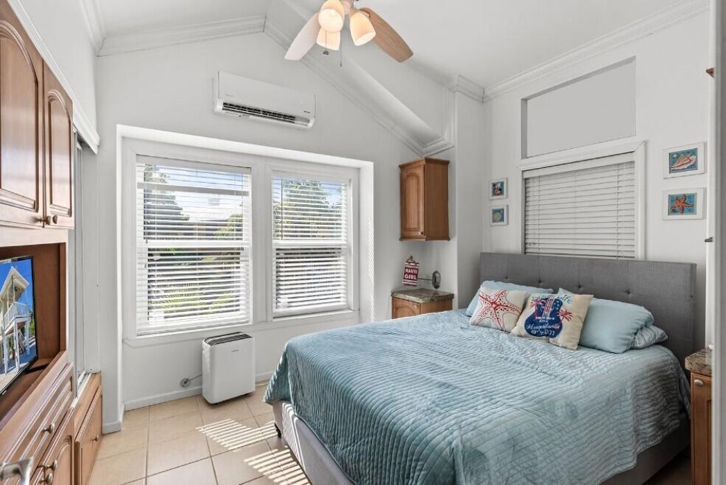 31478 Avenue E, Big Pine Key, FL 33043 Photo