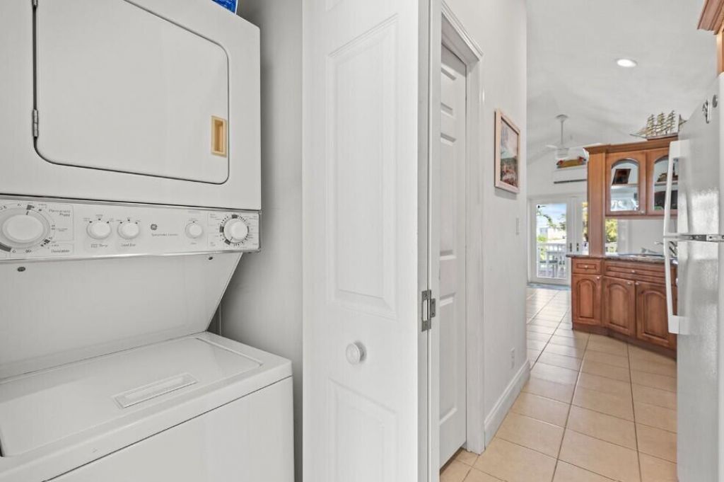 31478 Avenue E, Big Pine Key, FL 33043 Photo