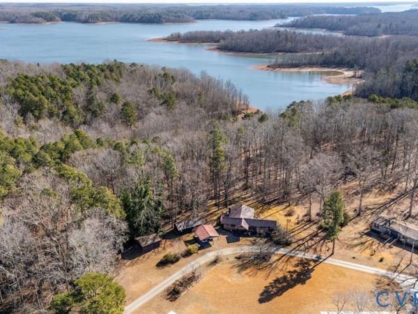 475 Dove Road , Boydton, VA 23917