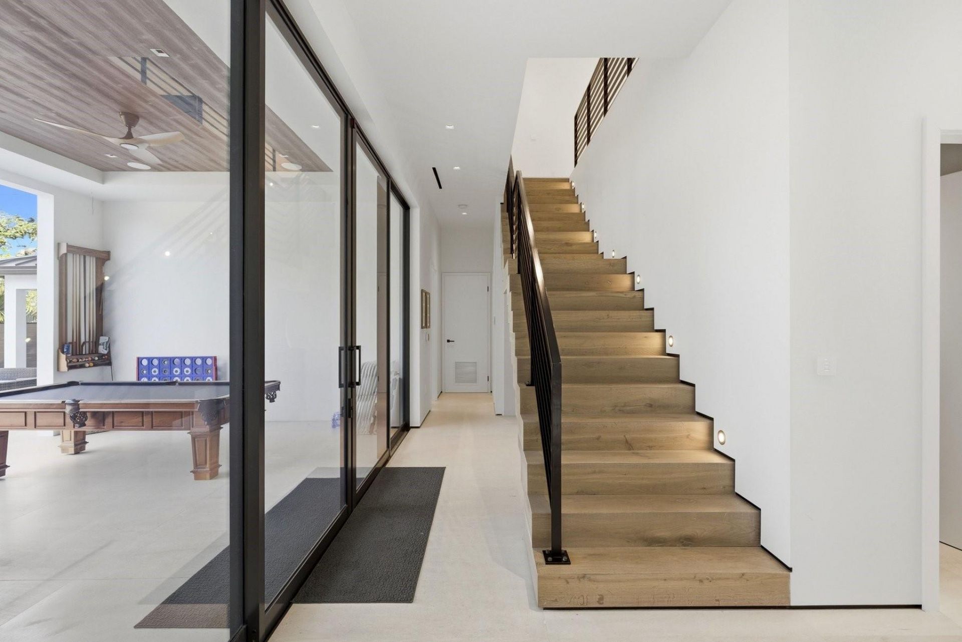 2103 Bayview Drive, Fort Lauderdale, FL 33305 Photo