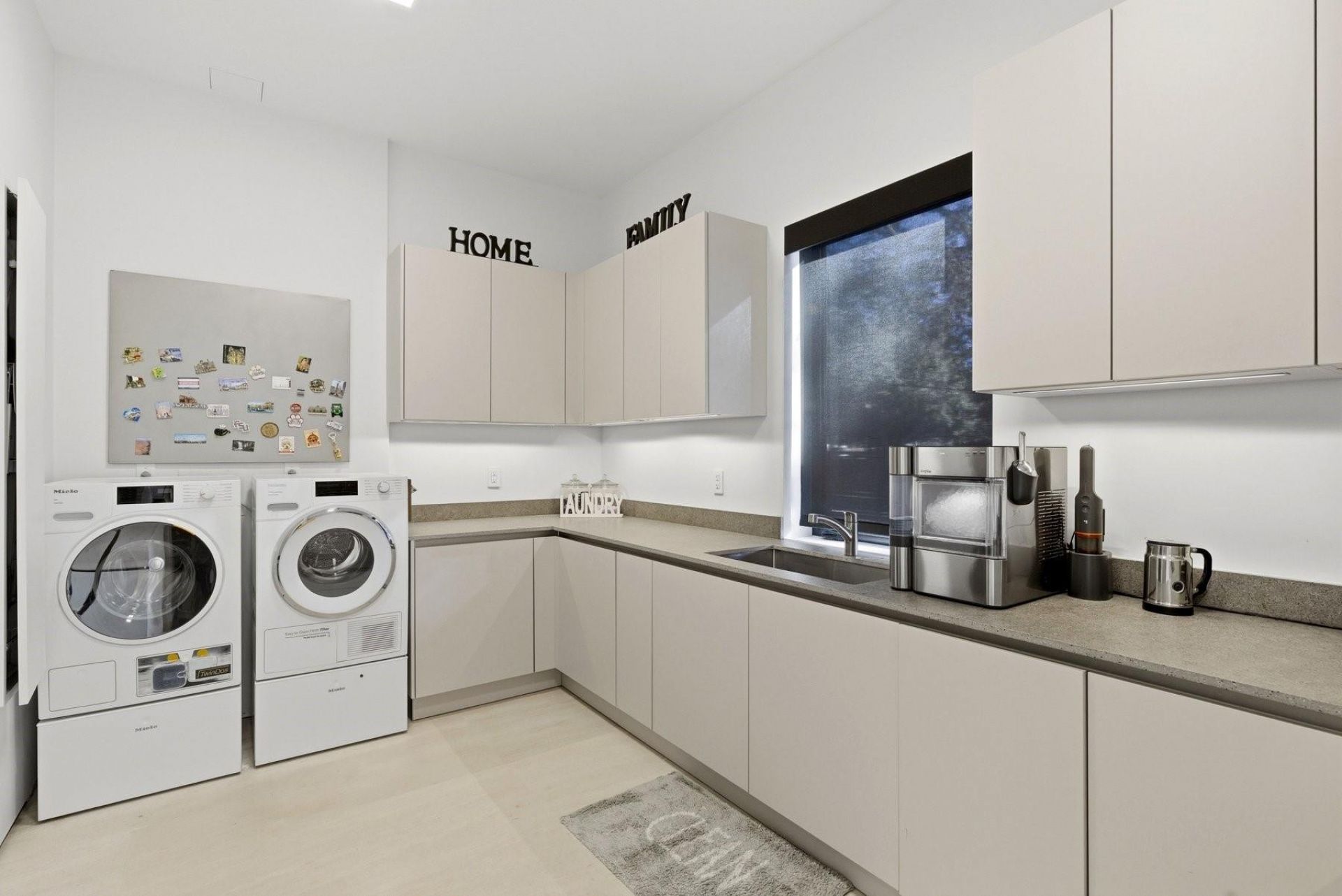 2103 Bayview Drive, Fort Lauderdale, FL 33305 Photo