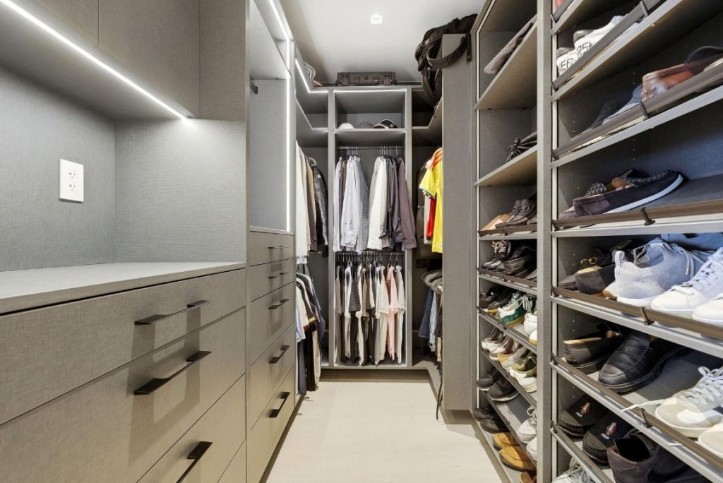 2103 Bayview Dr, Fort Lauderdale, FL 33305 Photo