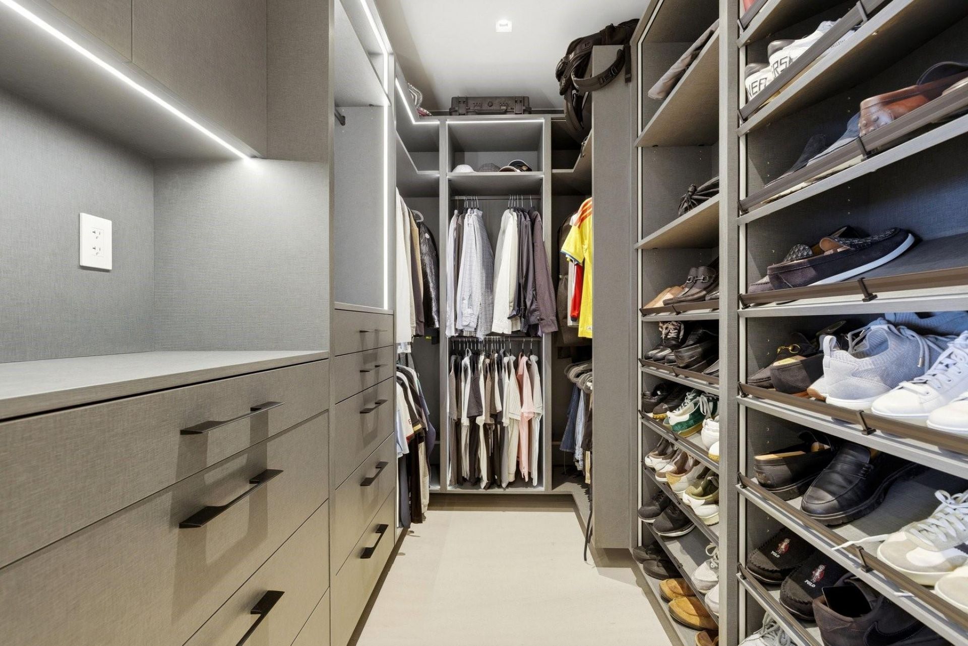 2103 Bayview Drive, Fort Lauderdale, FL 33305 Photo