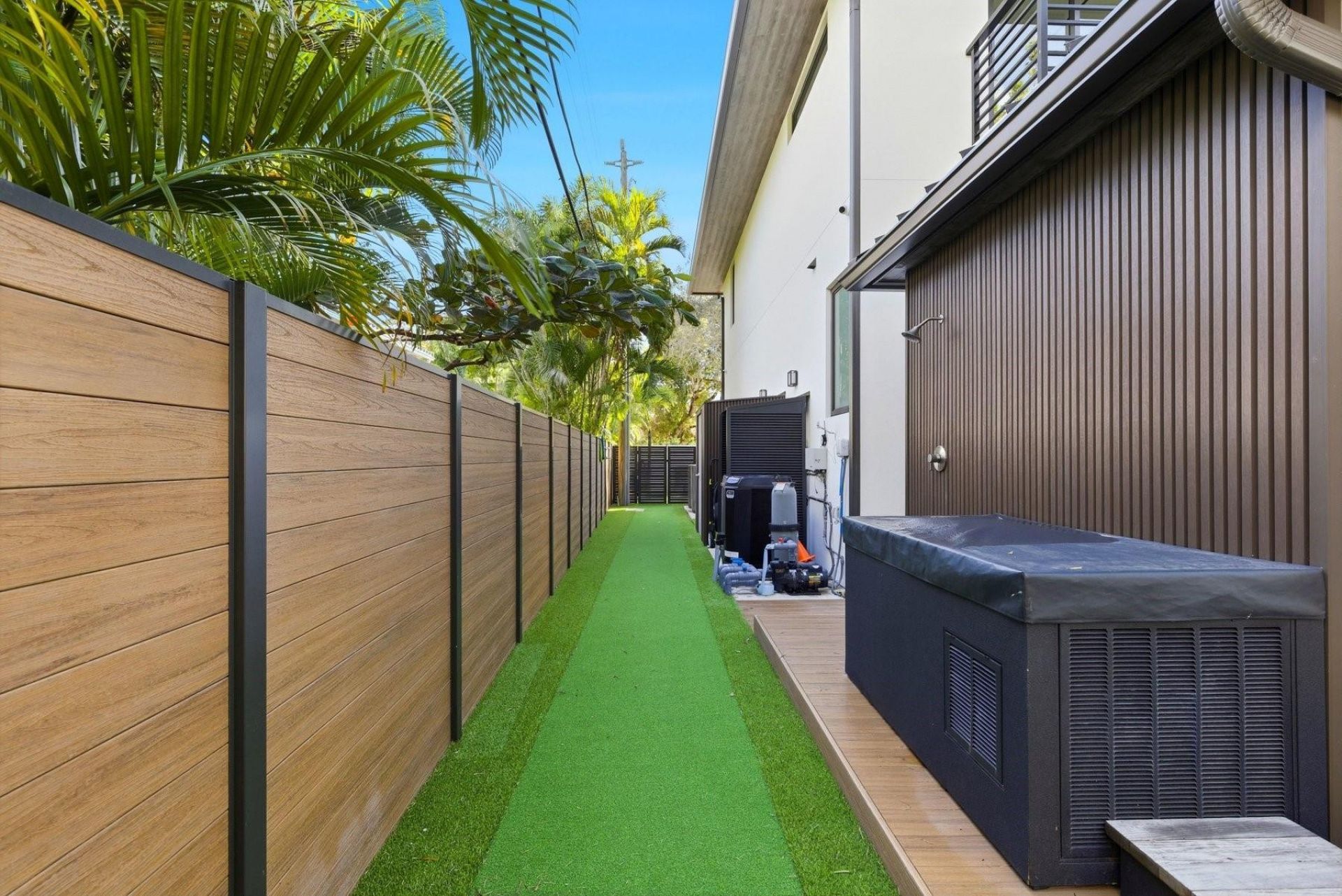 2103 Bayview Drive, Fort Lauderdale, FL 33305 Photo