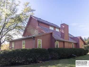 2909 Raymond Road, Davey, NE 68336