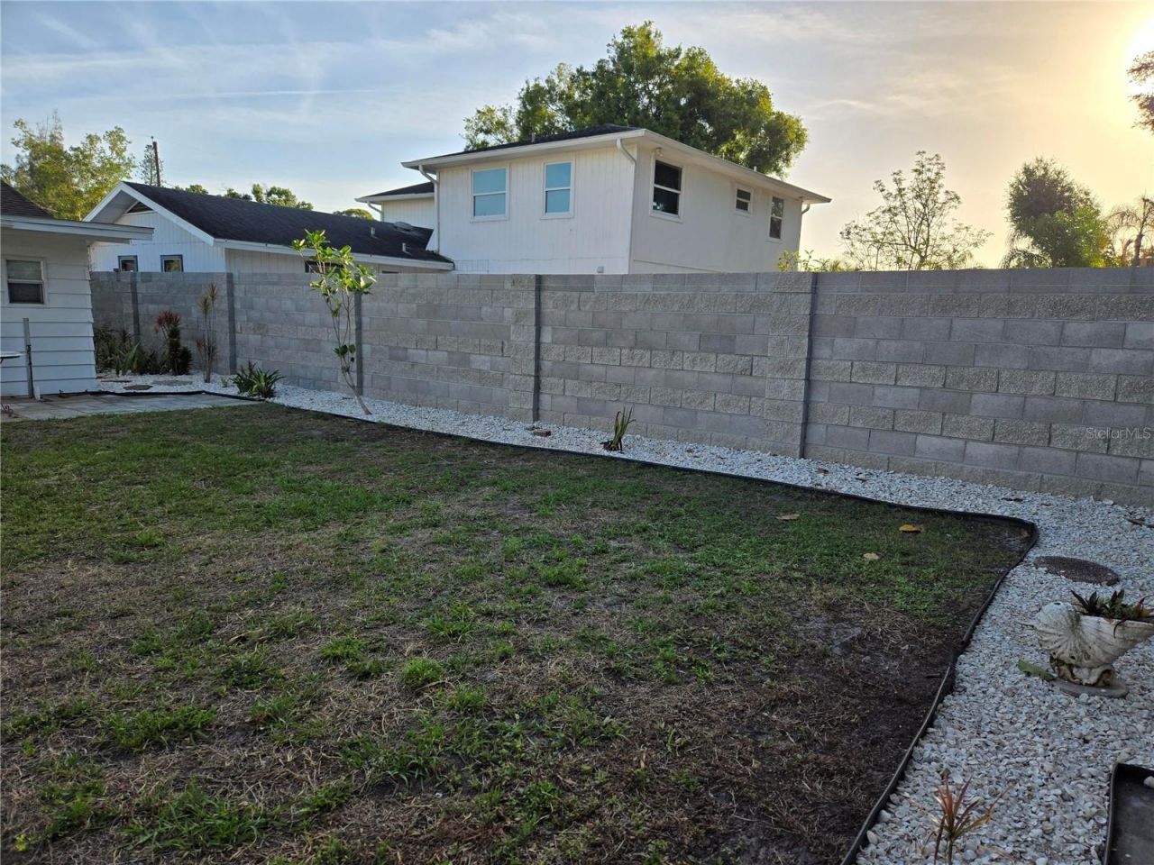 2442 Wood Street, Sarasota, FL 34237 Photo