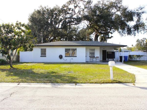 4316 BERKLEY DRIVE, TAMPA, FL 33610