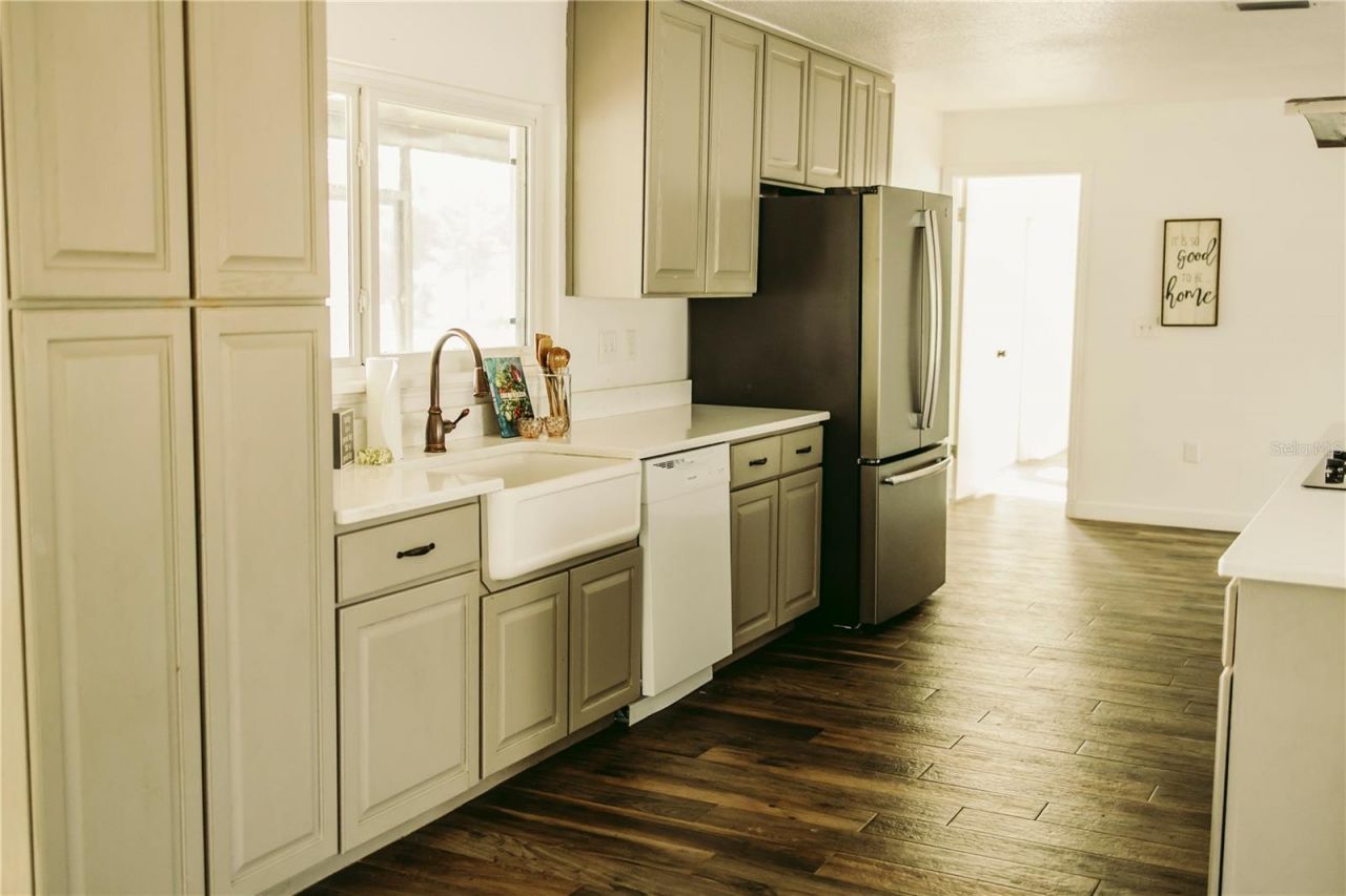 5812 N Dormany Road, Plant City, FL 33565 Photo