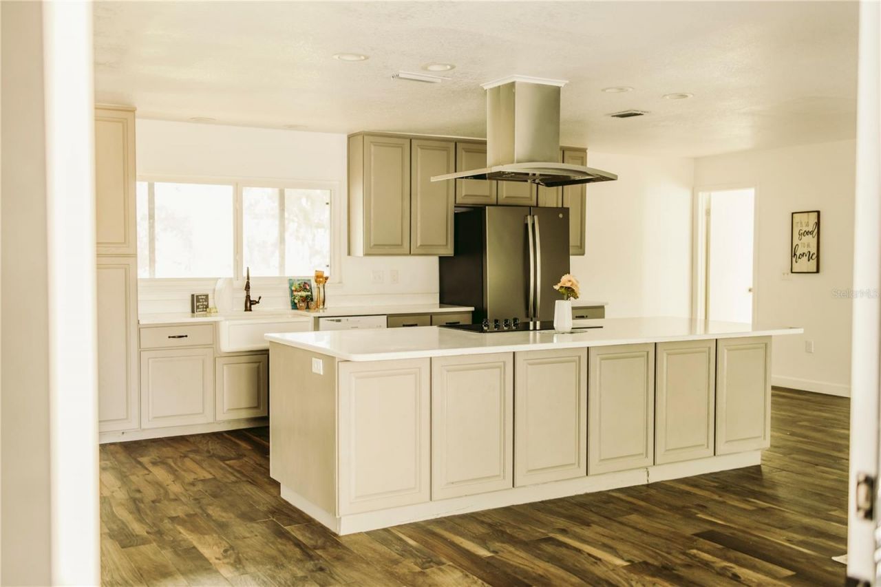 5812 N Dormany Road, Plant City, FL 33565 Photo