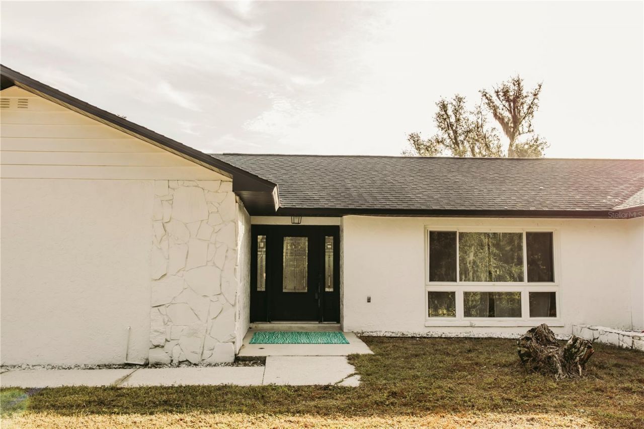5812 N Dormany Road, Plant City, FL 33565 Photo