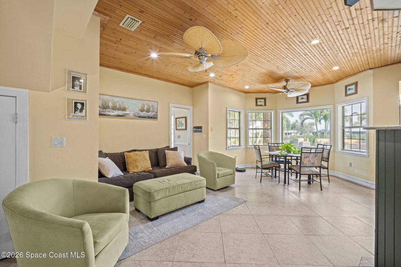 250 Lanternback Island Drive, Satellite Beach, FL 32937 Photo