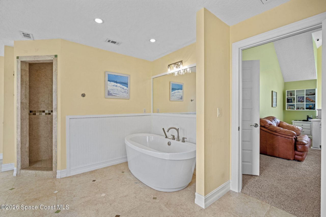 250 Lanternback Island Drive, Satellite Beach, FL 32937 Photo
